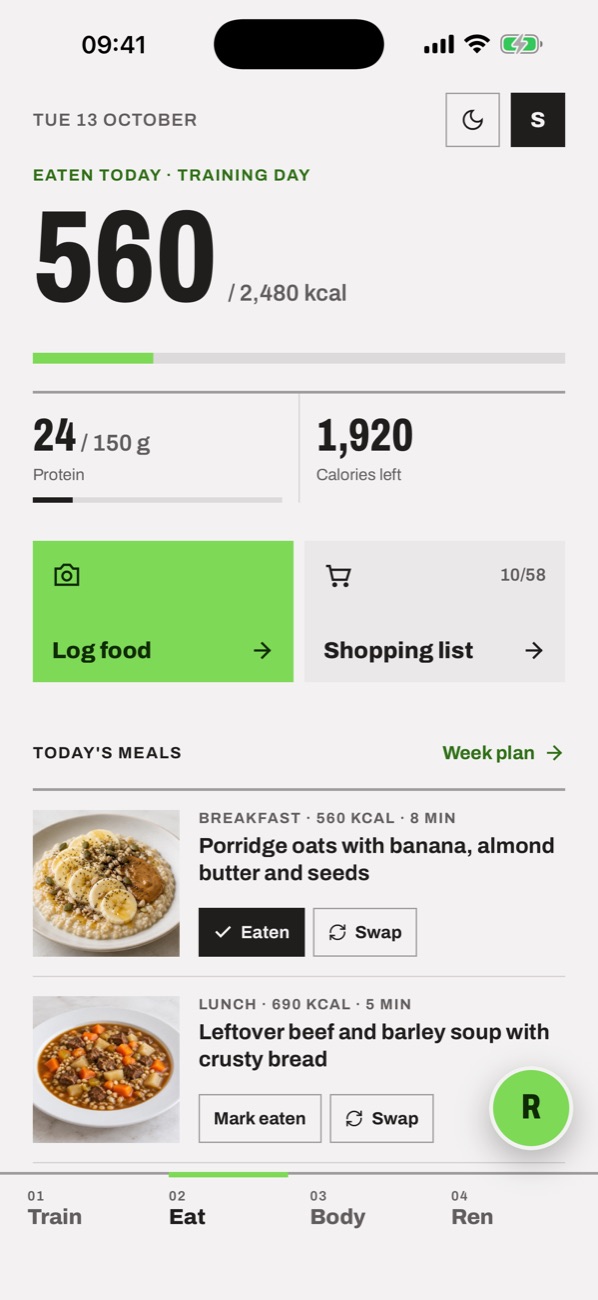 Ren's Eat tab: 560 of 2,480 kcal eaten on a training day, with today's meals
